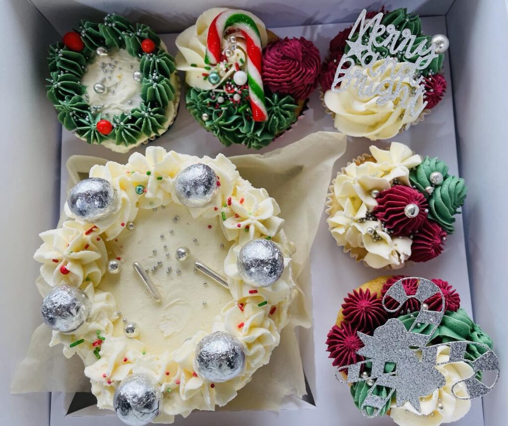 Christmas themed cupcakes made in kent