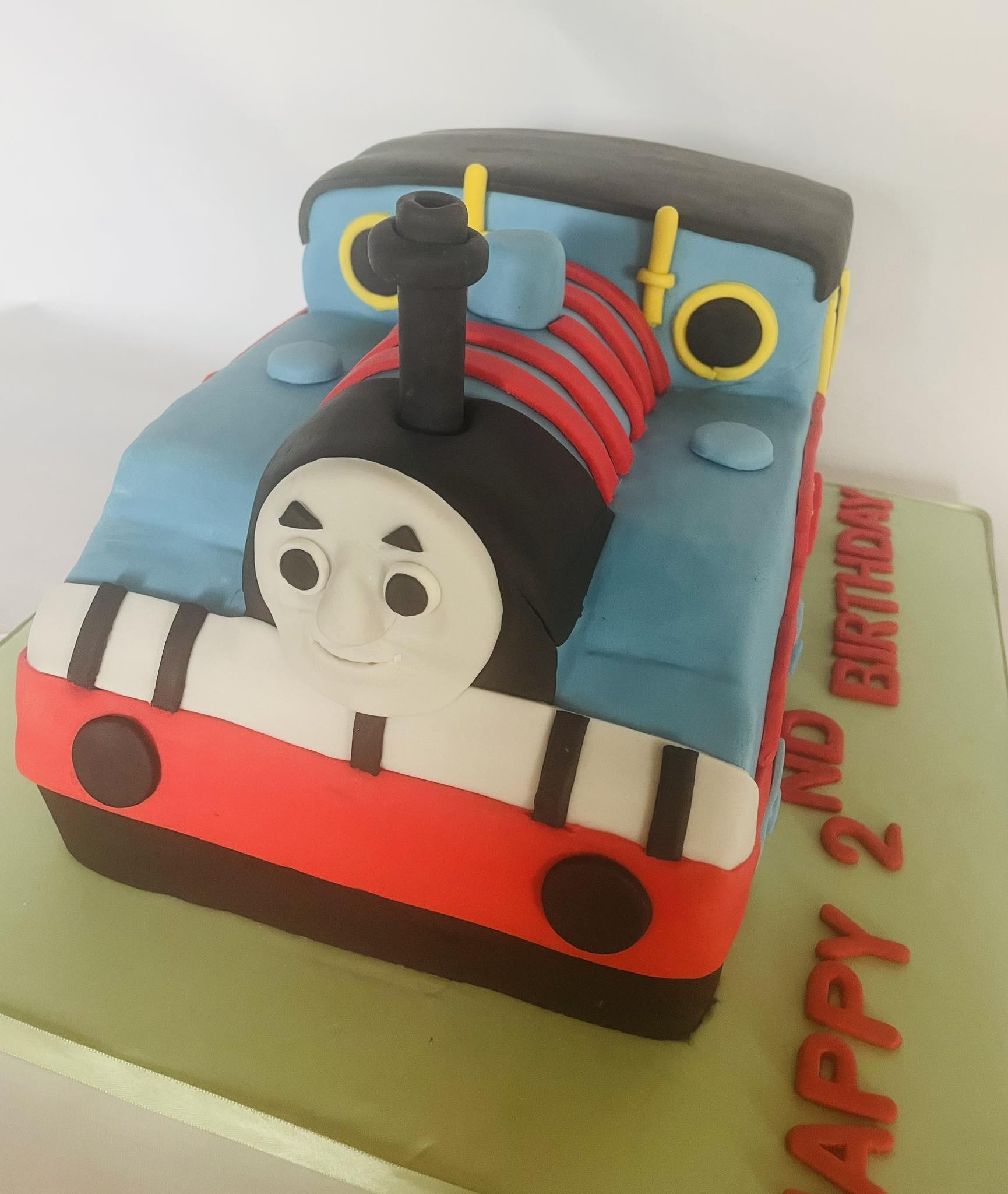 Thomas the tank engine birthday cake 