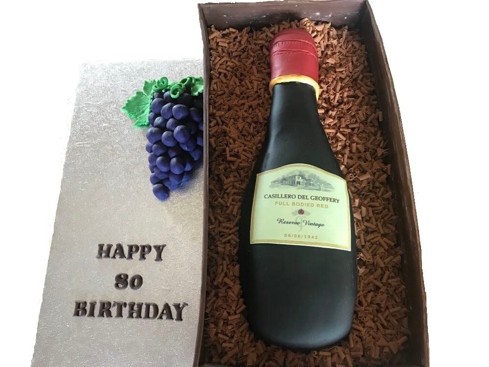 bottle of wine cake for a wine lover